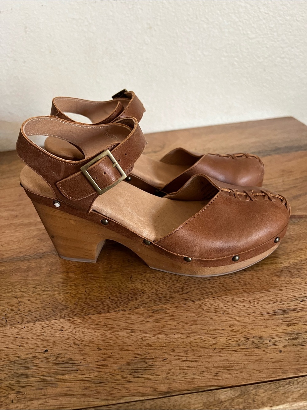 Free People Doub's Clogs Tan Leather Clog Shoes Size 8